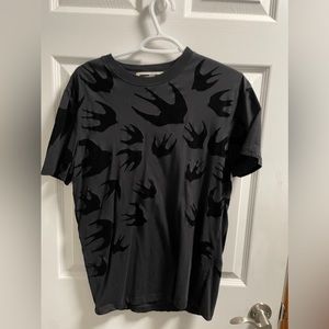 Buy from HR,because size is small for me so i sell it